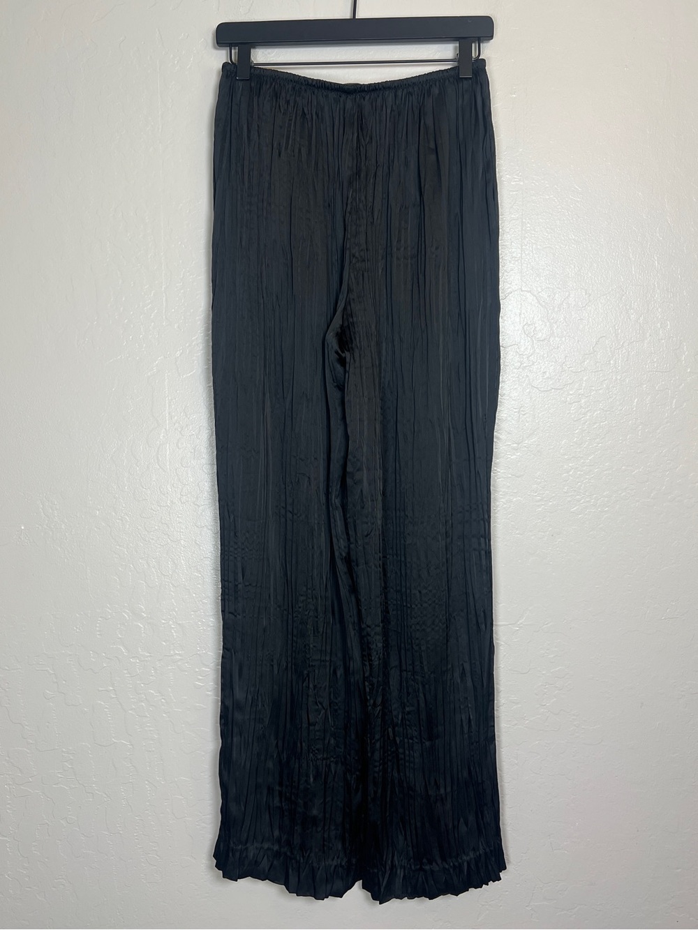 VINCE Women’s Size S Black Satin Crushed Pull-On Pant Elasticized Waist - Picture 4 of 15